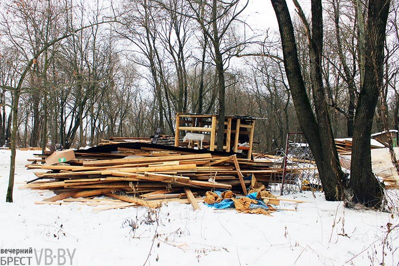 Ð¢Ð¾, ÑÑÐ¾ Ð¾ÑÑÐ°Ð»Ð¾ÑÑ Ð¿Ð¾ÑÐ»Ðµ ÑÑÐ¾Ð´Ð° ÑÐ¸Ð»Ð¾Ð²Ð¸ÐºÐ¾Ð². Ð¤Ð¾ÑÐ¾ ÐÐ°Ð²Ð»Ð° ÐÑÐ½Ð¸ÑÐºÐ¾Ð³Ð¾