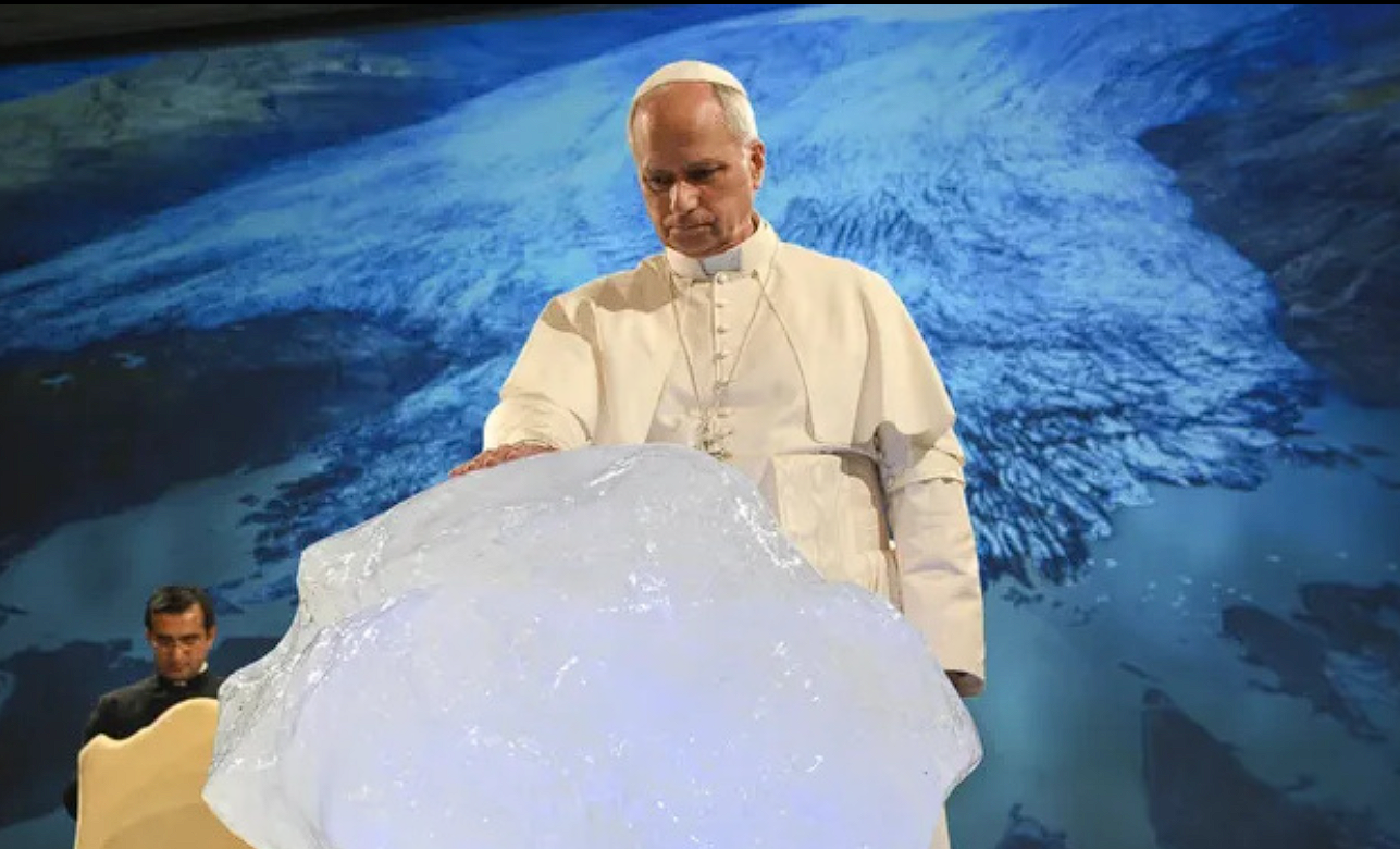 ÐÐ°Ð¿Ð° ÑÐ¸Ð¼ÑÐºÐ¸Ð¹ Ð±Ð»Ð°Ð³Ð¾ÑÐ»Ð¾Ð²Ð»ÑÐµÑ Ð³Ð»ÑÐ±Ñ Ð»ÑÐ´Ð°