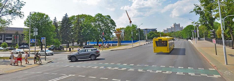 Ð¢Ð°Ðº ÑÐ°Ð½ÑÑÐµ Ð²ÑÐ³Ð»ÑÐ´ÐµÐ»Ð° Ð¿Ð¾Ð»Ð¾ÑÐ° Ð½Ð° Ð¿ÐµÑÐµÑÐµÑÐµÐ½Ð¸Ð¸ ÑÐ»Ð¸Ñ Ð¯Ð½ÐºÐ¸ ÐÑÐ¿Ð°Ð»Ñ Ð¸ ÐÐ½ÑÐµÑÐ½Ð°ÑÐ¸Ð¾Ð½Ð°Ð»ÑÐ½Ð¾Ð¹ Ð² ÐÐ¸Ð½ÑÐºÐµ. Ð¤Ð¾ÑÐ¾ - @gkh098123, Threads.