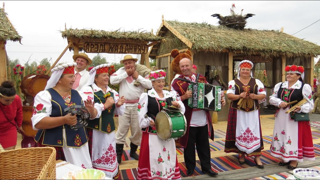 Ð¤ÐµÑÑÐ¸Ð²Ð°Ð»Ñ "ÐÐ¾Ð² ÐÐ¾Ð»ÐµÑÑÑ". Ð¤Ð¾ÑÐ¾ Ð¸Ð· Ð¾ÑÐºÑÑÑÑÑ Ð¸ÑÑÐ¾ÑÐ½Ð¸ÐºÐ¾Ð²