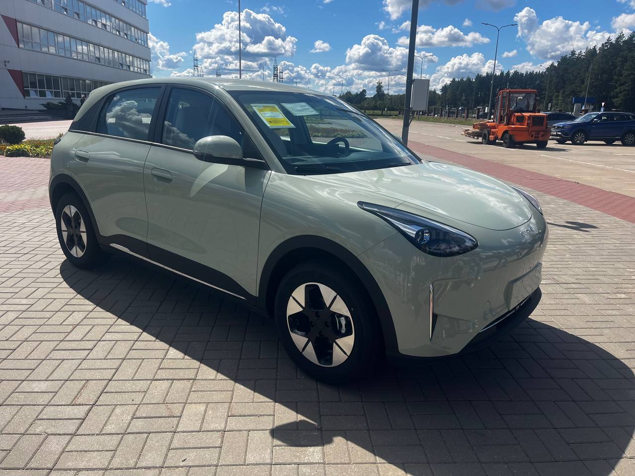 Geely Ðµ22H. Ð¤Ð¾ÑÐ¾ - ÐÐµÐ»Ð¿ÑÐµÑÑÑÐµÐ½ÑÑ