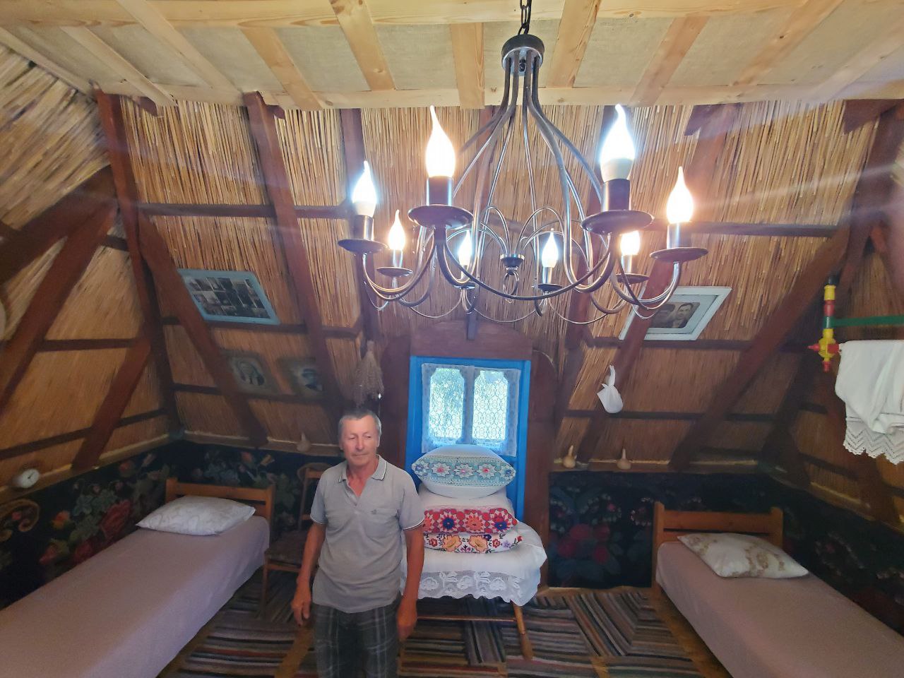 ÐÐ°Ð²ÐµÐ» Ð¦ÑÑÐ°Ð½Ñ, Ð²Ð»Ð°Ð´ÐµÐ»ÐµÑ Ð¿Ð°Ð½ÑÐ¸Ð¾Ð½Ð° Â«MeÈter FaurÂ». Ð¤Ð¾ÑÐ¾: Ð¢Ð°ÑÑÑÐ½Ð° ÐÐµÐ½Ð´ÐµÐ»Ñ