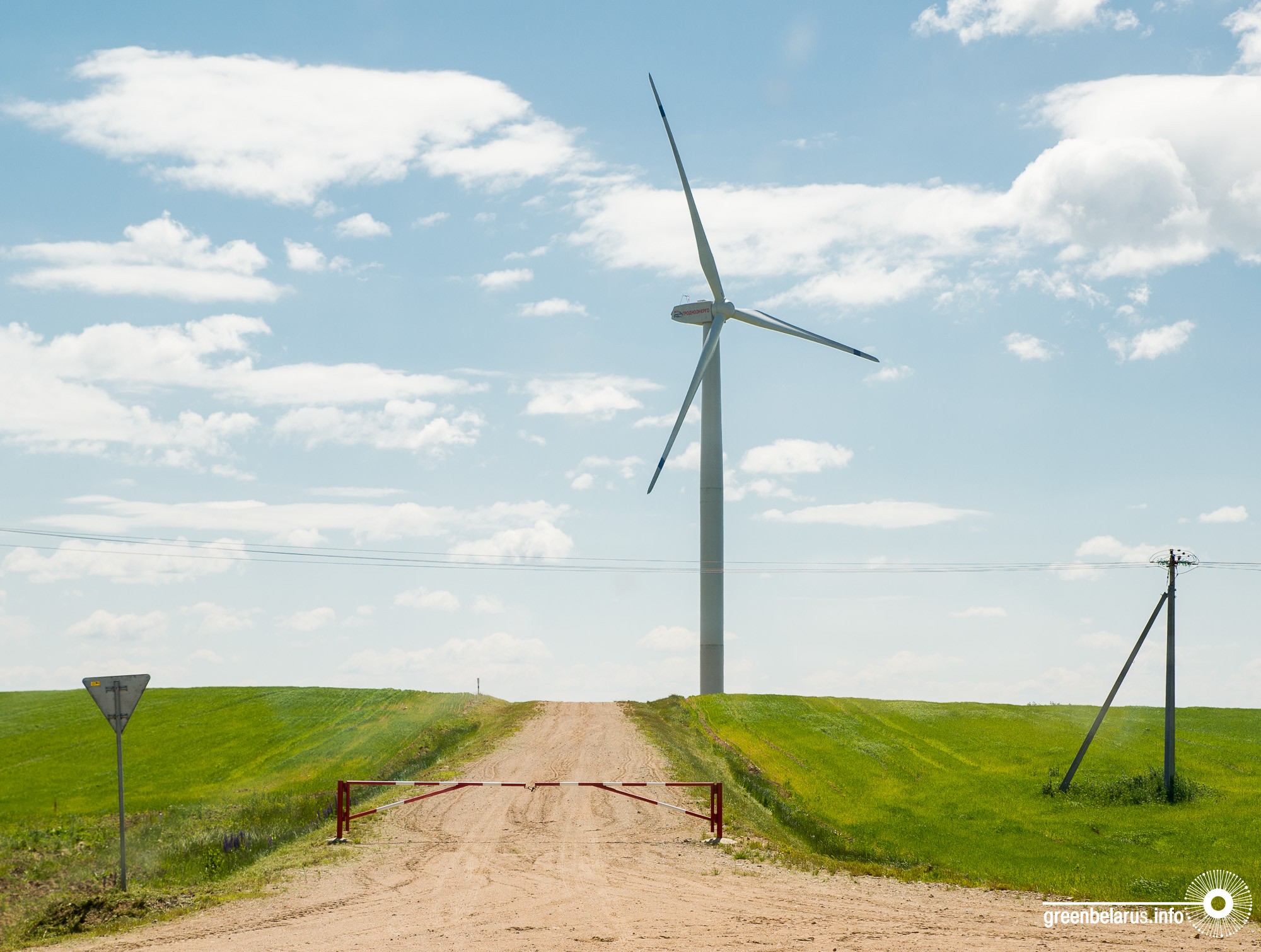 Ветровой поток. Самый большой ветропарк в Беларуси. Голландия Ветряные электростанции. Ветряные электростанции в Беларуси. Ветряные мельницы для электричества.